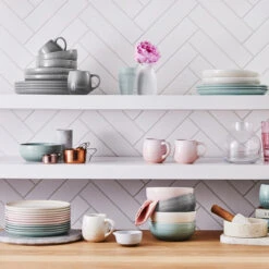 Le Creuset Coupe Pasta Bowl -KNIVES AND TOOLS 060a6364 8ebe 4881 a771 59ebb81c2b48 16545.1697263548