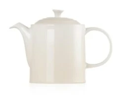 Le Creuset Grand Teapot - Meringue 8 Le Creuset Grand Teapot - Meringue -KNIVES AND TOOLS 45401 4824