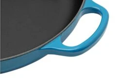 Le Creuset Signature Frying Pan, 28 Cm, 2.6 L, Azure -KNIVES AND TOOLS LC20258282200422 04 lecreuset