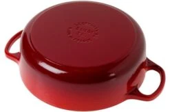 Le Creuset Signature Low Casserole 24 Cm, 3.1L Cherry Red 7 Le Creuset Signature Low Casserole 24 Cm, 3.1L Cherry Red -KNIVES AND TOOLS LC21179240602430 03 le creuset