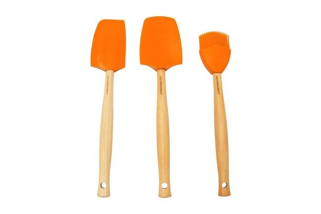 Le Creuset Premium Silicone Spatula 3-piece Set, Orange-red 3 Le Creuset Premium Silicone Spatula 3-piece Set, Orange-red