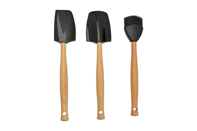 Le Creuset Premium Silicone Spatula 3-piece Set, Black 4 Le Creuset Premium Silicone Spatula 3-piece Set, Black - Image 2
