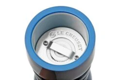 Le Creuset Pepper Mill 96001900220000 Azure, 21 Cm 9 Le Creuset Pepper Mill 96001900220000 Azure, 21 Cm -KNIVES AND TOOLS LC96001900220000 04 lecreuset