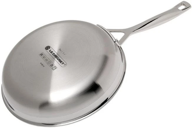 Le Creuset 3-ply Frying Pan Non-stick Coating, 24cm 4 Le Creuset 3-ply Frying Pan Non-stick Coating, 24cm - Image 2